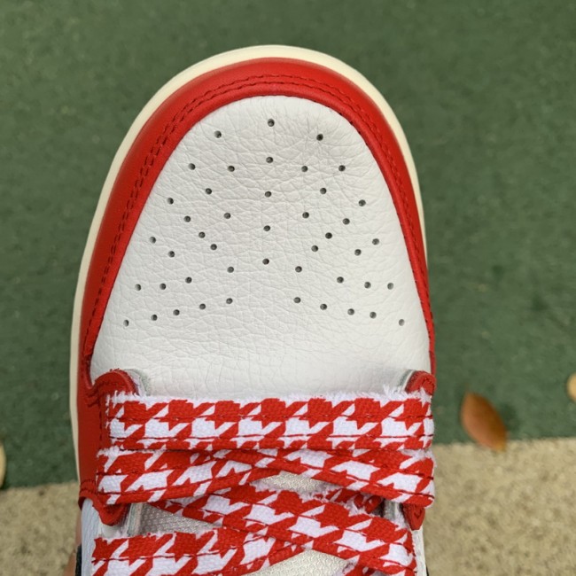 Authentic Frame Skate x Nike SB Dunk Low “Habibi”