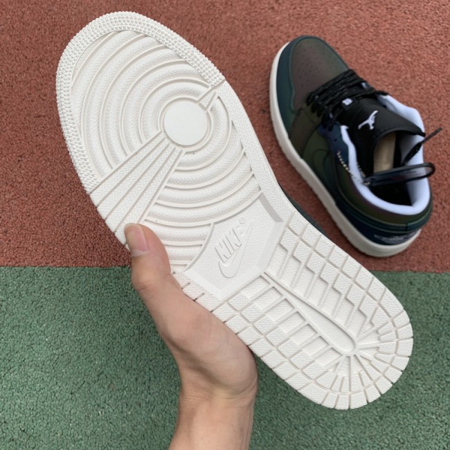 Air Jordan 1 Retro Low shoes