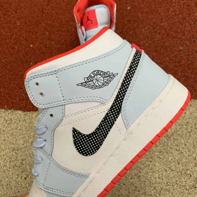 Authentic Air Jordan 1 Mid Shoes089