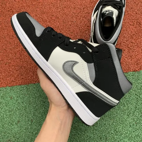 Authentic Air Jordan 1 Mid Shoes014