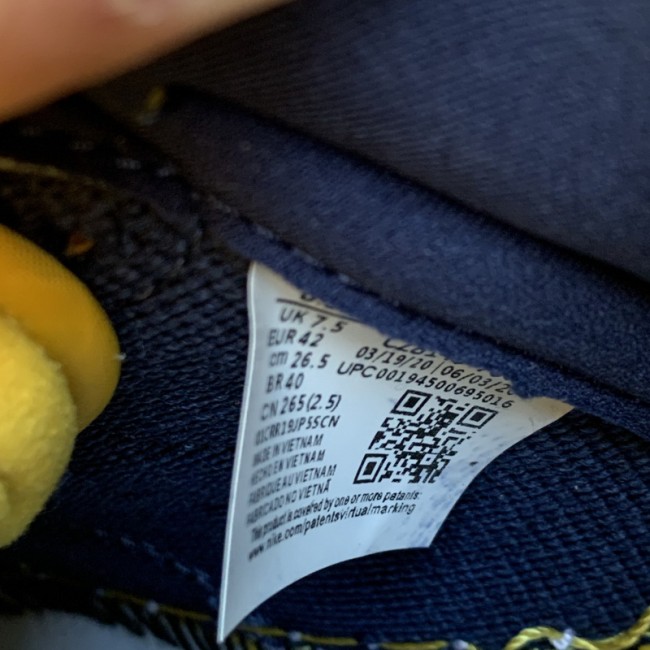 Authentic Nike Dunk High “Michigan”