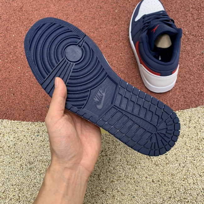 Air Jordan 1 Retro Low shoes