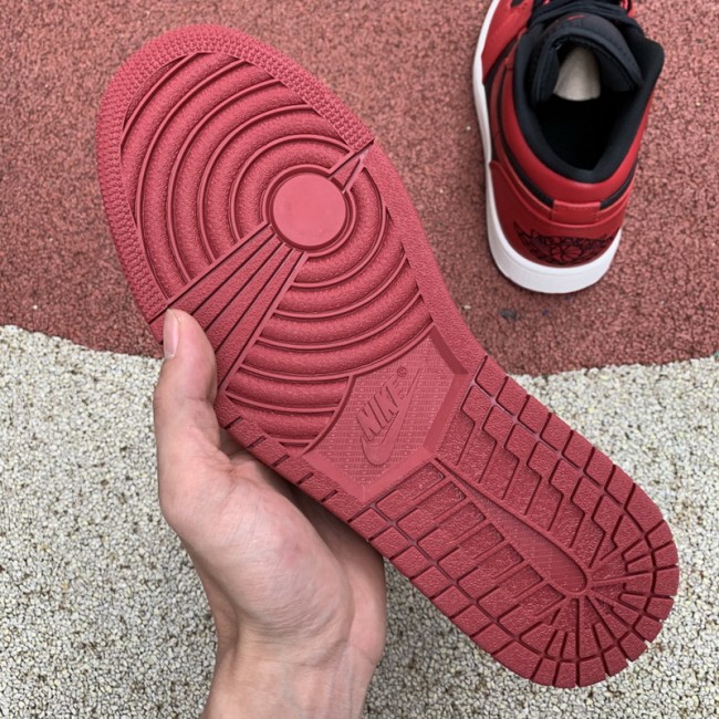 Air Jordan 1 Retro Low shoes