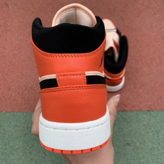 Authentic Air Jordan 1 Mid Shoes072