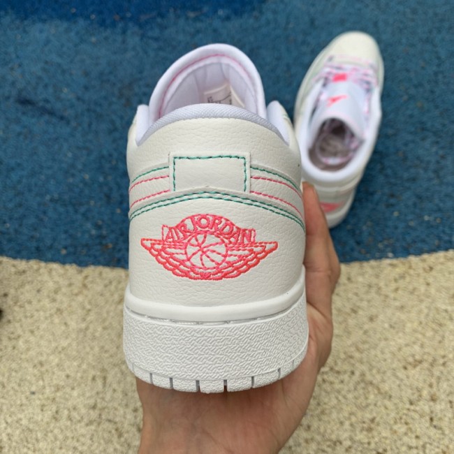 Air Jordan 1 Retro Low shoes