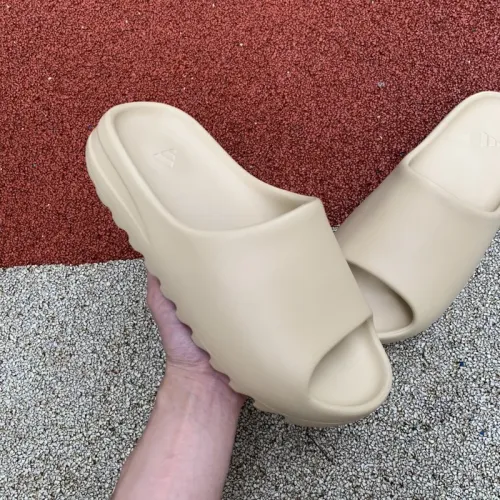 Authentic Yeezy Slide FW6344