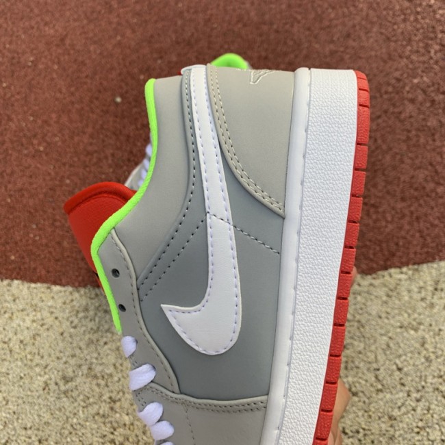 Air Jordan 1 Retro Low shoes