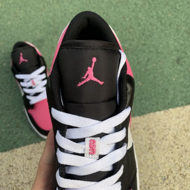 Air Jordan 1 Retro Low shoes