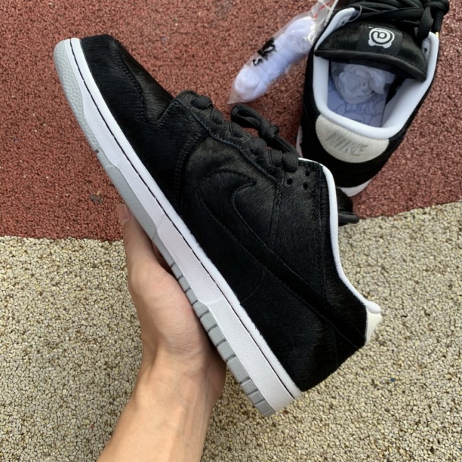 Authentic Nike SB Zoom Dunk Elite “BE@RBRICK”