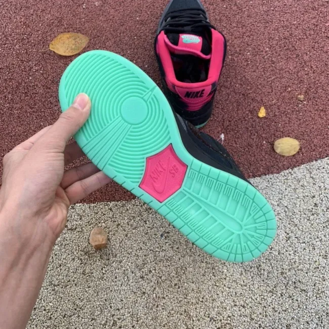Nike Dunk SB Low Premier Northern Lights