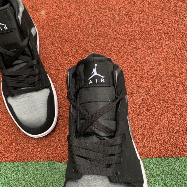 Authentic Air Jordan 1 Mid Shoes033