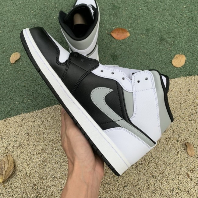 Authentic Air Jordan 1 Mid Shoes042