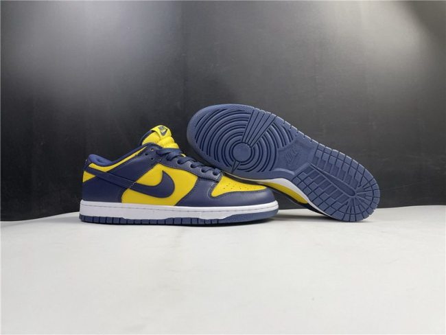Nike Dunk Low Michigan