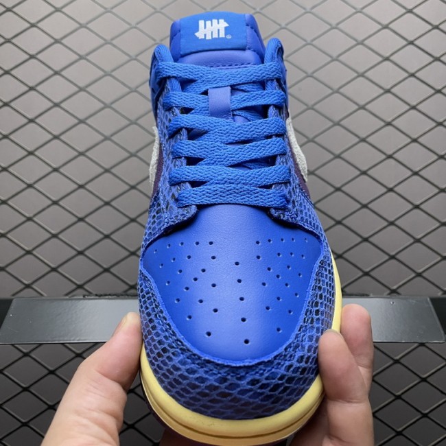 Nike Dunk Low UNDEFEATED Dunk vs. AF1