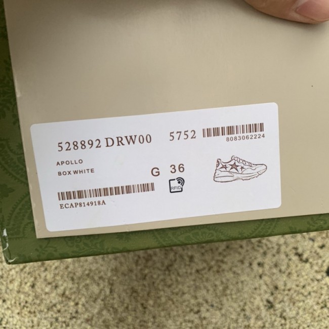 Gucci Shoes 18
