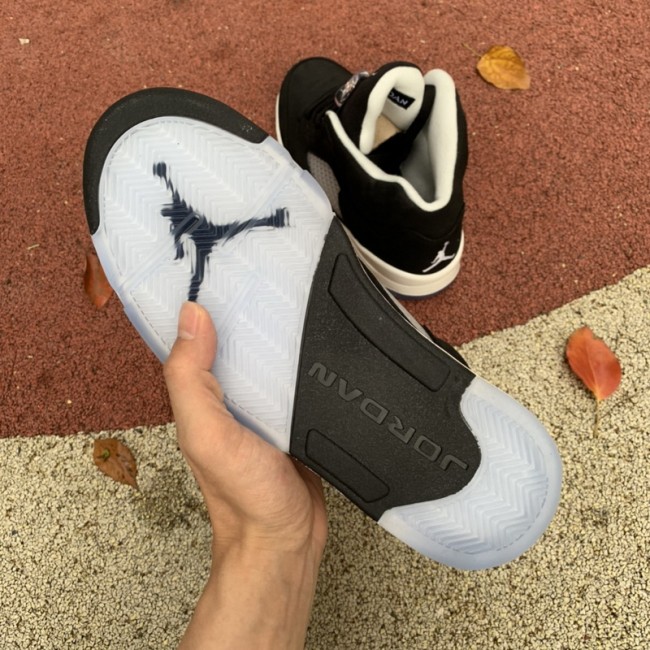 Air Jordan 5 “Oreo”