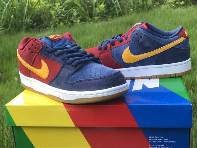 Nike SB Dunk Low Barcelona