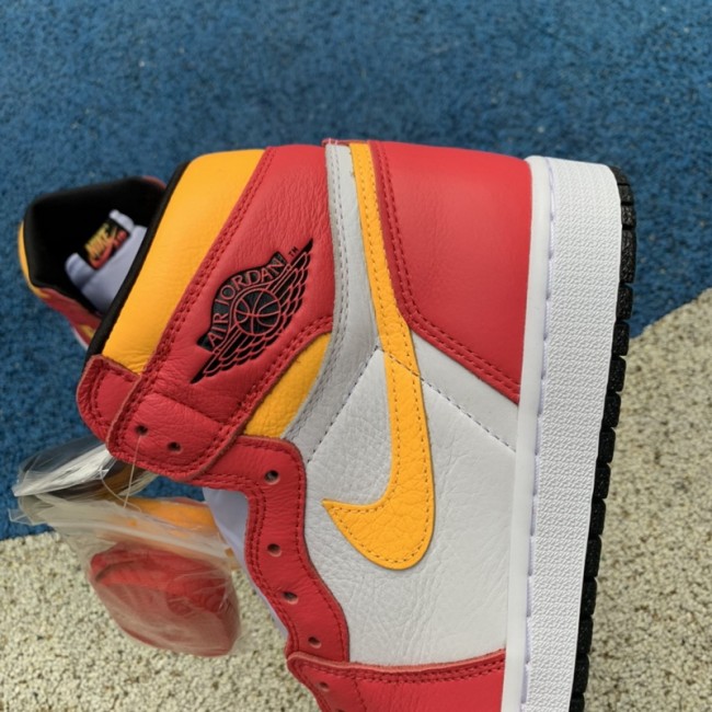 Air Jordan 1 Retro High OG Light Fusion Red