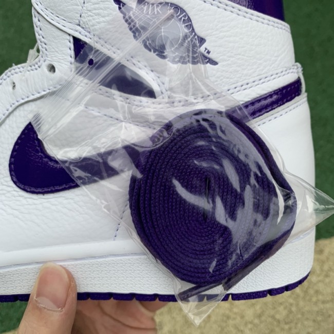 Air Jordan 1 Retro High Court Purple