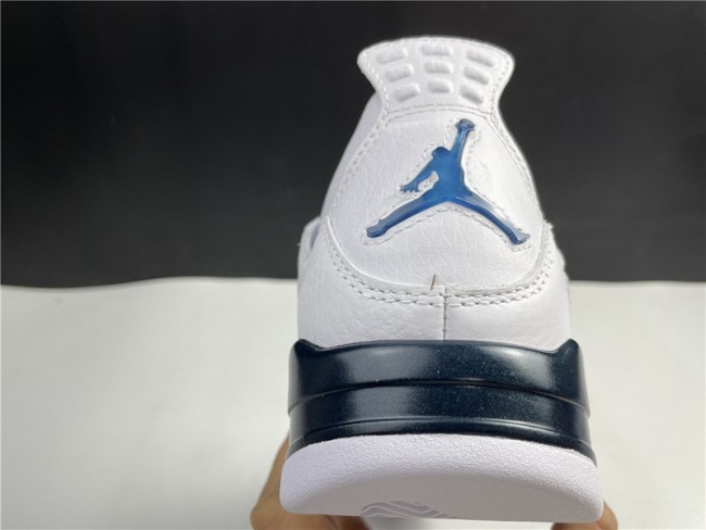 Air Jordan 4 Retro Columbia
