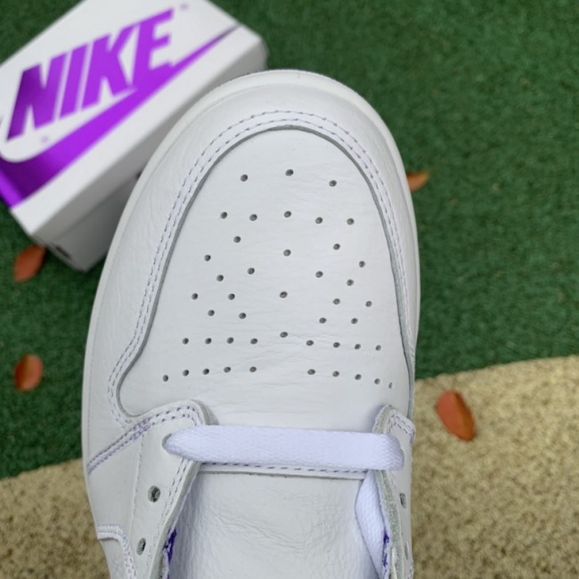 Air Jordan 1 Retro High Court Purple