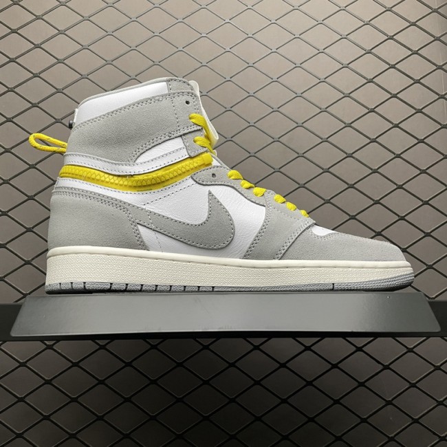 Air Jordan 1 Retro Switch Light Smoke