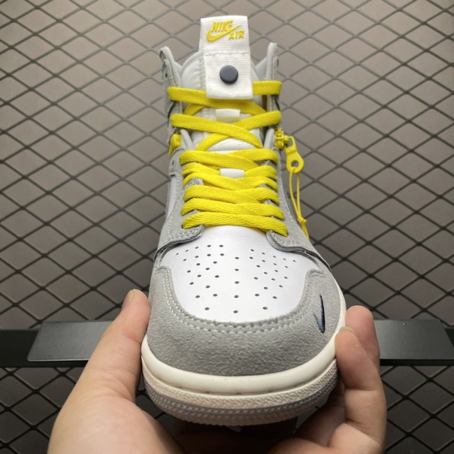Air Jordan 1 Retro Switch Light Smoke