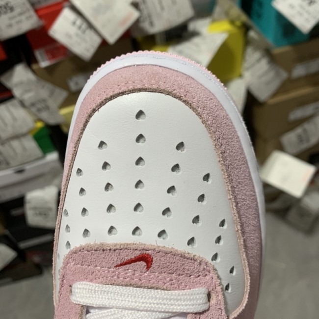 Nike Air Force 1 07 QS Valentine's Day Love Letter
