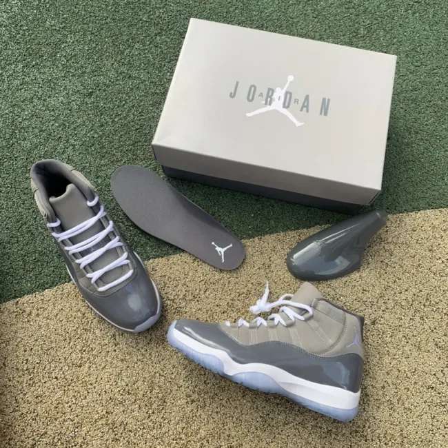 Air Jordan 11 Retro “Cool Grey” 2021