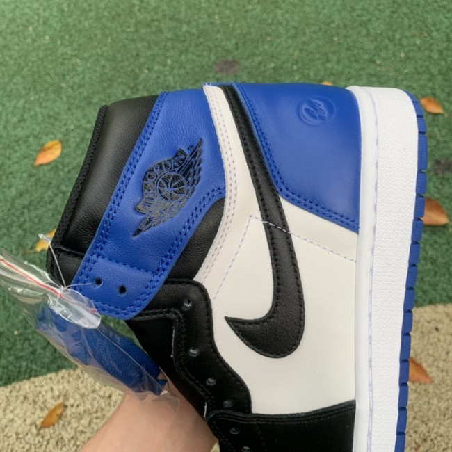 Air Jordan 1 Retro Fragment