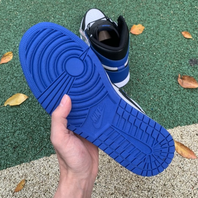 Air Jordan 1 Retro Fragment
