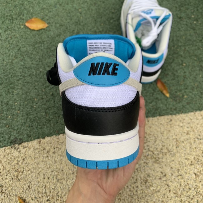 Nike SB Dunk Low Laser Blue
