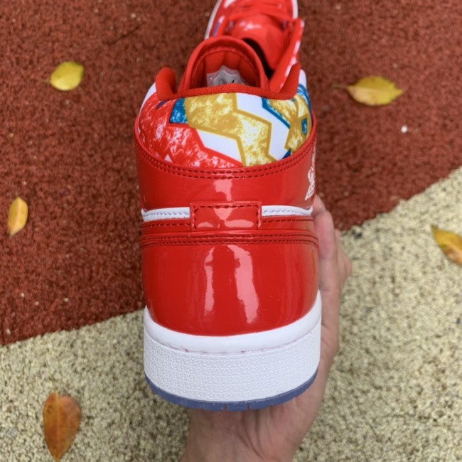 Air Jordan 1 Mid Shoes