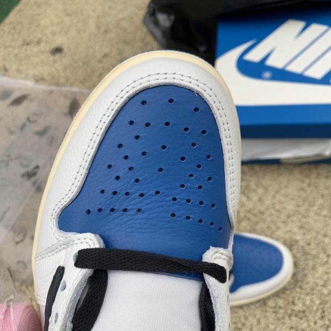 Air Jordan 1 fragment design x Travis Scott GS