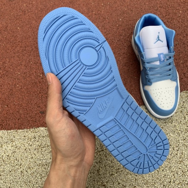 Air Jordan 1 Retro Low UNC