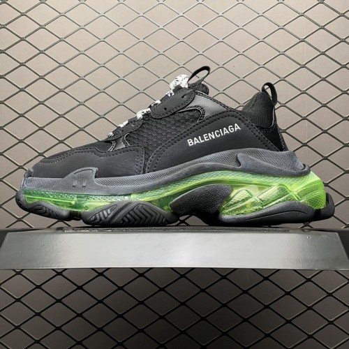 Balenciaga Triple S 