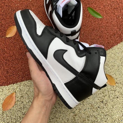 Nike Dunk High Panda (2021)