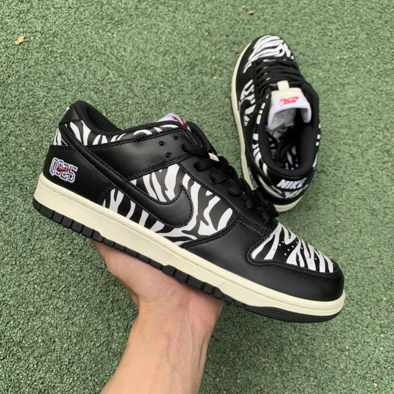 nike sb quartersnacks dunk