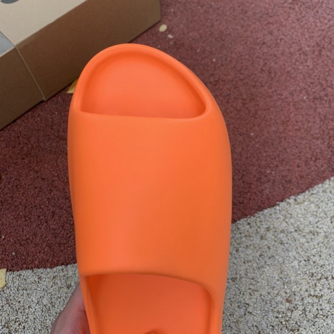 Authentic Yeezy Slide GZ0953