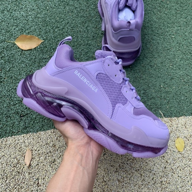 Balenciaga Triple S 