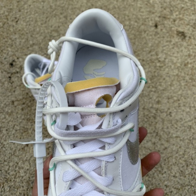 Off-White x Nike Dunk Low