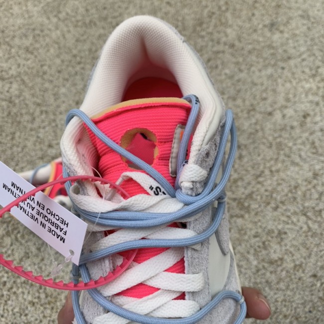 Off-White™ x Nike SB Dunk Low The 38
