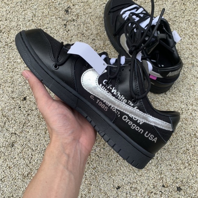 Off-White x Nike Dunk Low