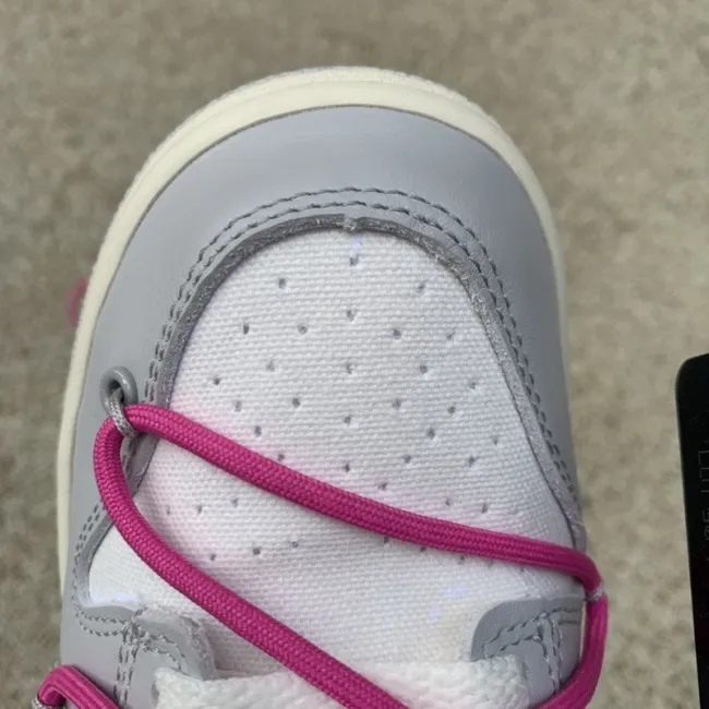 Off-White™ x Nike SB Dunk Low The30