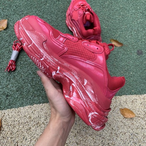 Balenciaga Triple S 