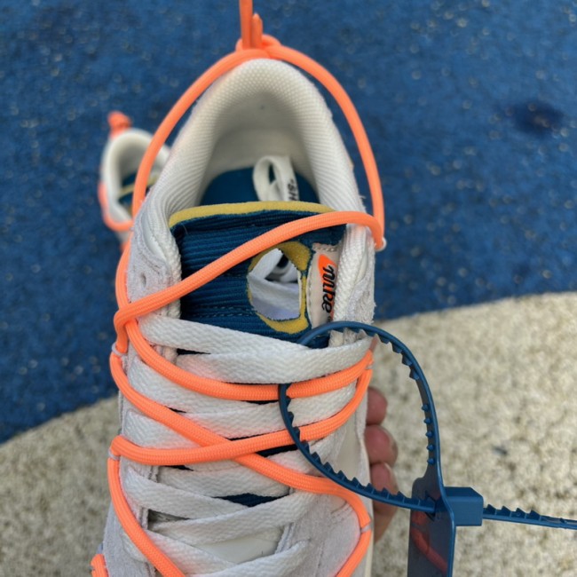 Off-White™ x Nike SB Dunk Low The 19