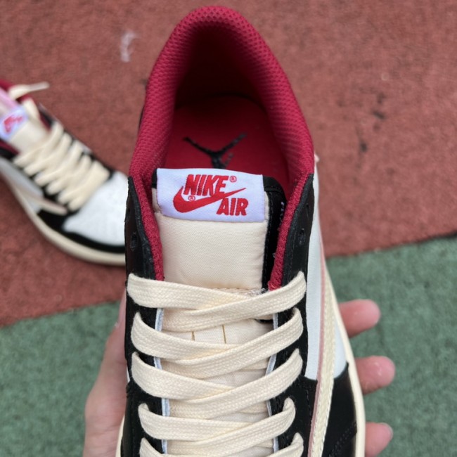 Air Jordan 1 Retro Low X Travis Scott