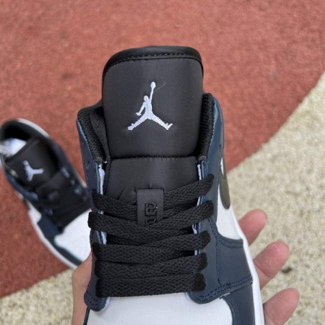 Air Jordan 1 Retro Low Dark Teal