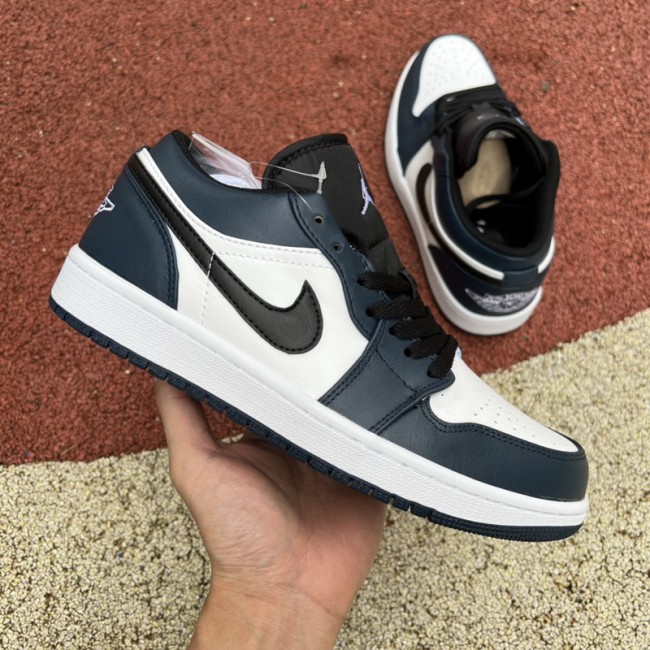 Air Jordan 1 Retro Low Dark Teal