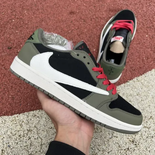 Air Jordan 1 Retro Low X Travis Scott